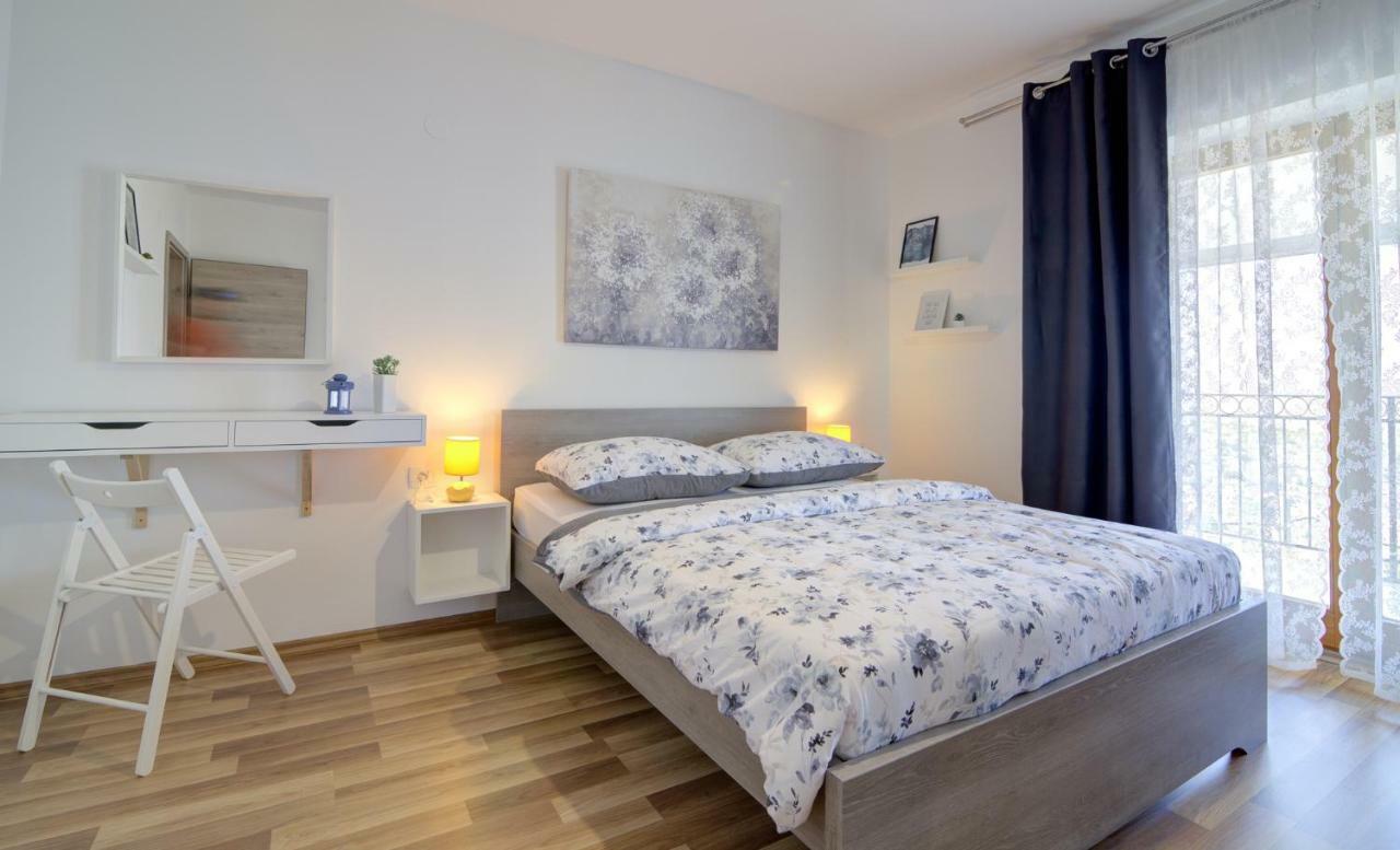 Josipa & Jelena Apartment Senj  Exteriör bild